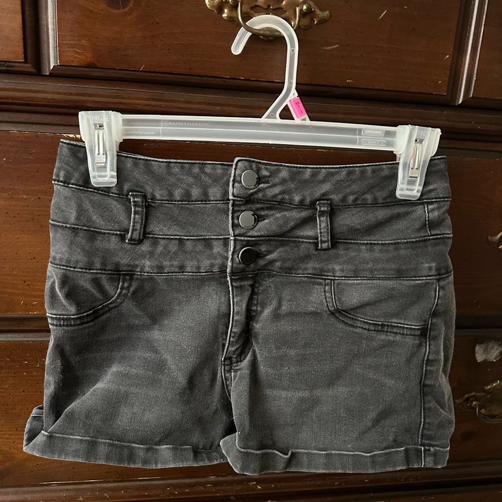 Refuge Gray Jean Shorts Cuffed Casual